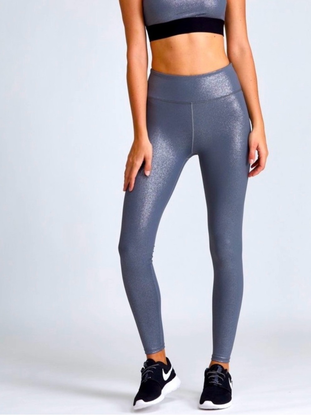 Noli Liquid Carbon High-Waist Shimmer Leggings - Gray/Metallic